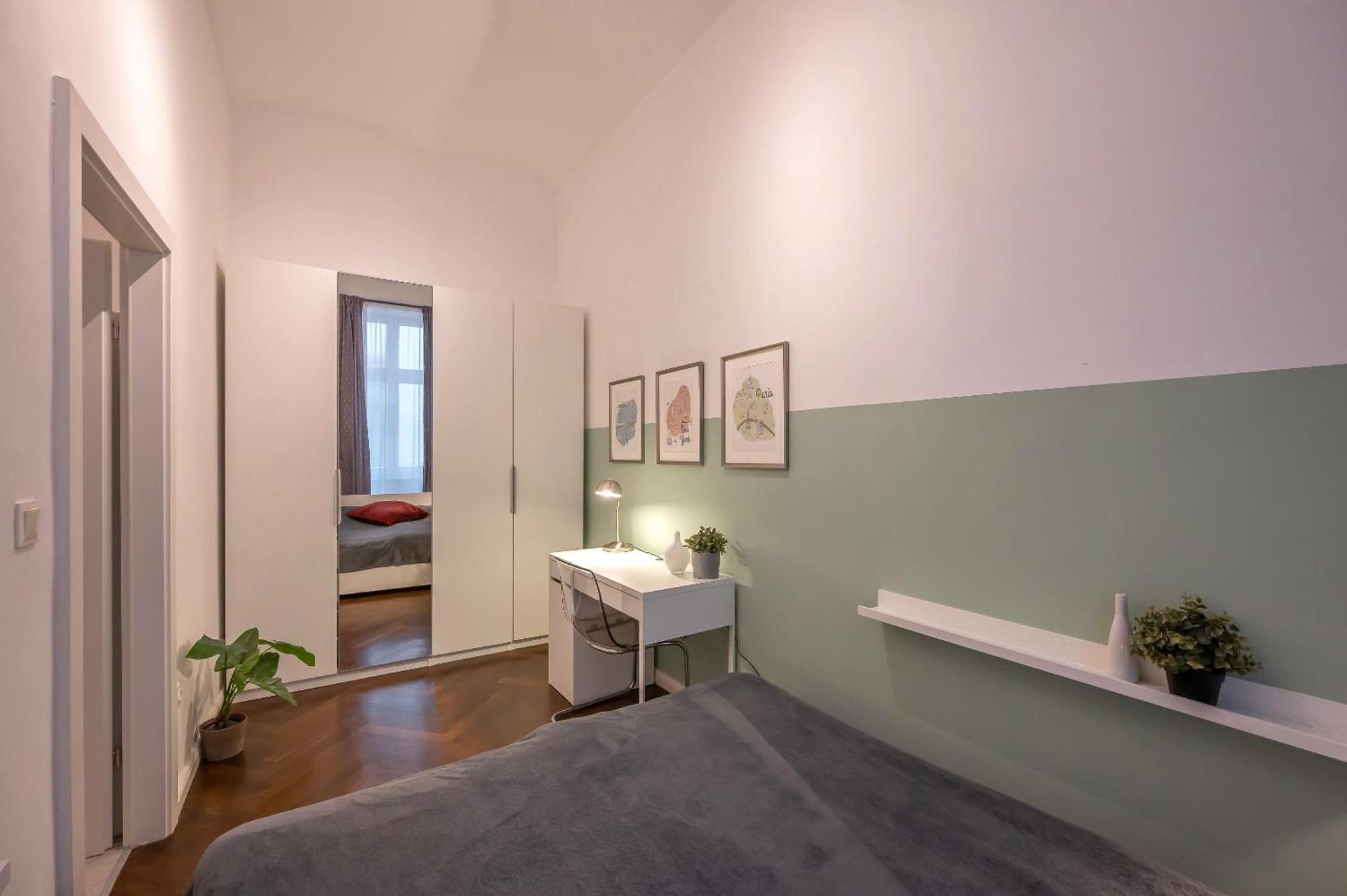 Stylish City Center Apartment Виена Екстериор снимка
